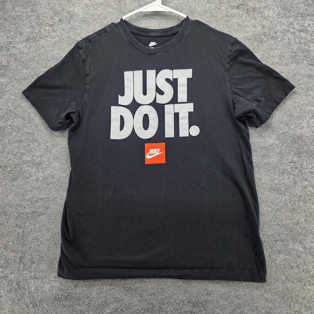 Nike Shirt Mens Medium Black Just Do It Swoosh Graphic T-Shirt Spell Out Logo